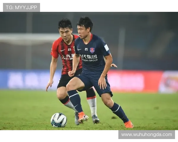 上海羽毛球队配合排名创新高展现团队实力与竞技水平 上海羽毛球队配合排名创新高展现团队实力与竞技水平