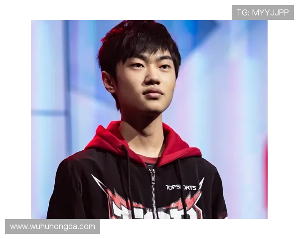 对话周军：回顾英雄联盟职业生涯的辉煌与挑战