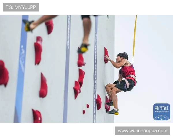 成都攀岩队在世界滑板锦标赛中以57分稳居积分榜首位