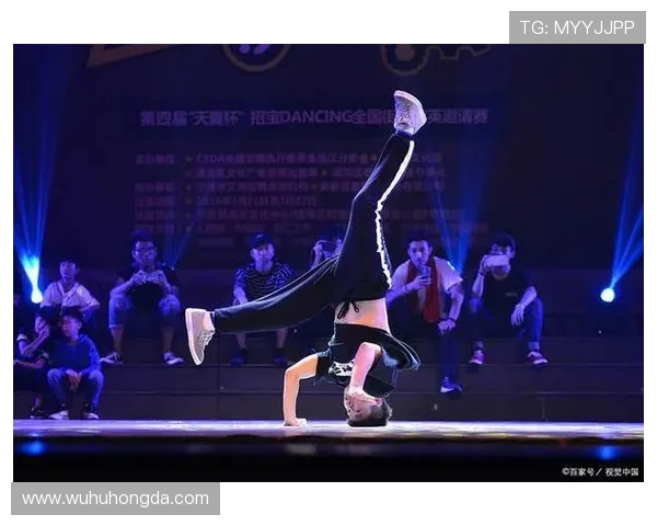 街舞战术解析成都街舞队的进攻体系与战术创新探讨