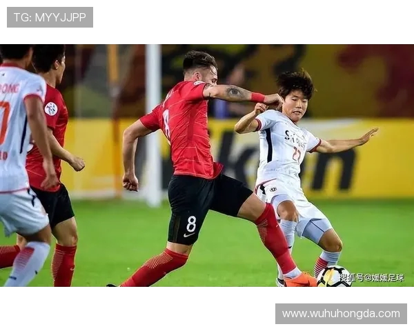 赛后分析：西安足球队与上海足球队的战术灵活性对比与启示