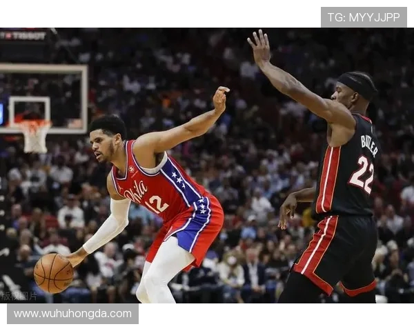 2013年76人对阵热火的经典对决回顾与分析