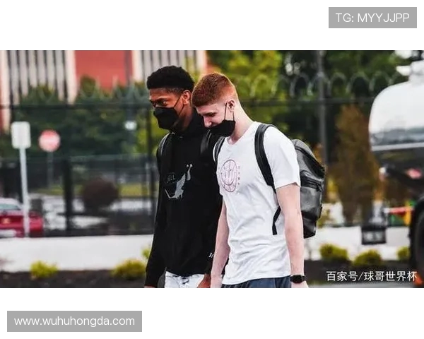 亚特兰大老鹰迎战费城76人激战即将上演球迷期待精彩对决 亚特兰大老鹰迎战费城76人激战即将上演球迷期待精彩对决