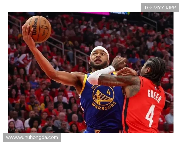 勇士与火箭激战G5争夺季后赛晋级关键战役的精彩瞬间与战术解析