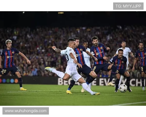 欧冠激战巴萨对决多特蒙德巅峰对决引发球迷热议