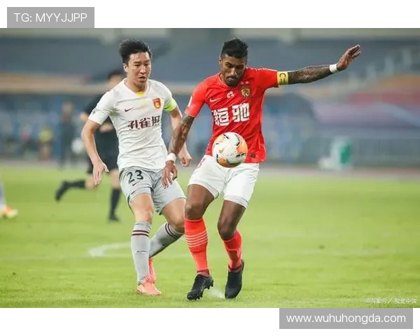 桑托与米竞技激战正酣谁能在这场对决中笑到最后