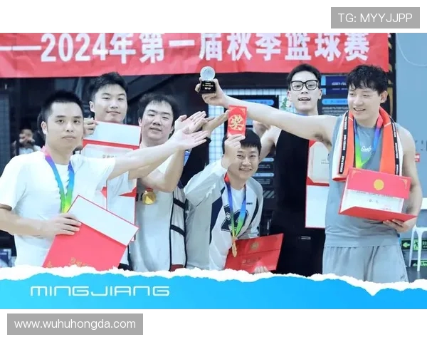 上海篮球队的崛起与荣耀揭秘探索他们背后的力量与激情