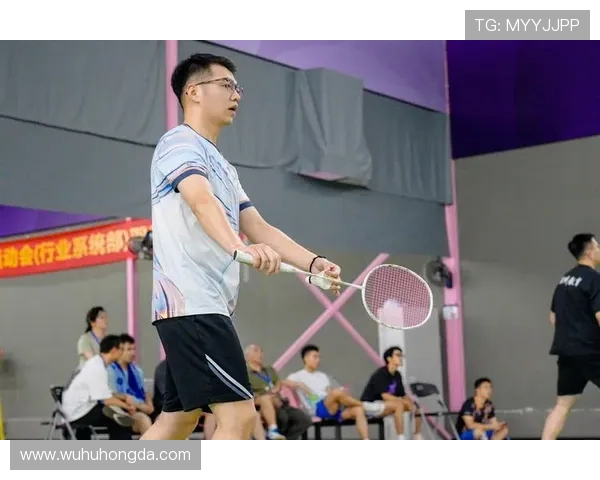 广州羽毛球队选拔赛点评：展现实力与团队精神的精彩对决
