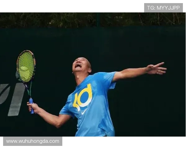 广州网球队整体表现分析：压制对手与失误的双重影响